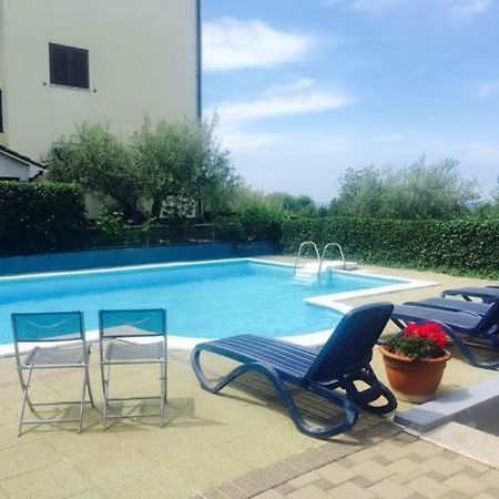 Apartment Mirella Umag Buitenkant foto
