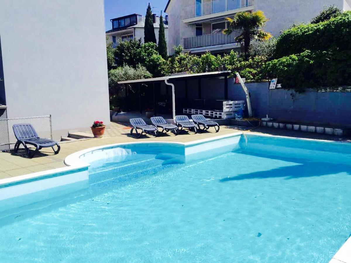 Apartment Mirella Umag Buitenkant foto