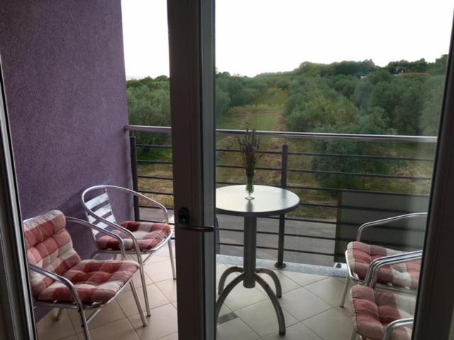 Apartment Mirella Umag Buitenkant foto