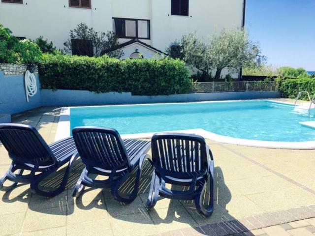 Apartment Mirella Umag Buitenkant foto